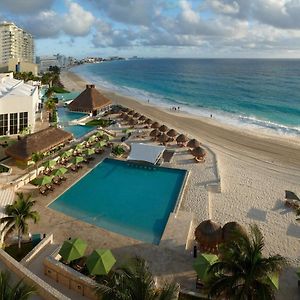 The Westin Cancun Resort Villas & Spa